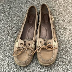 Sperry boat shoes